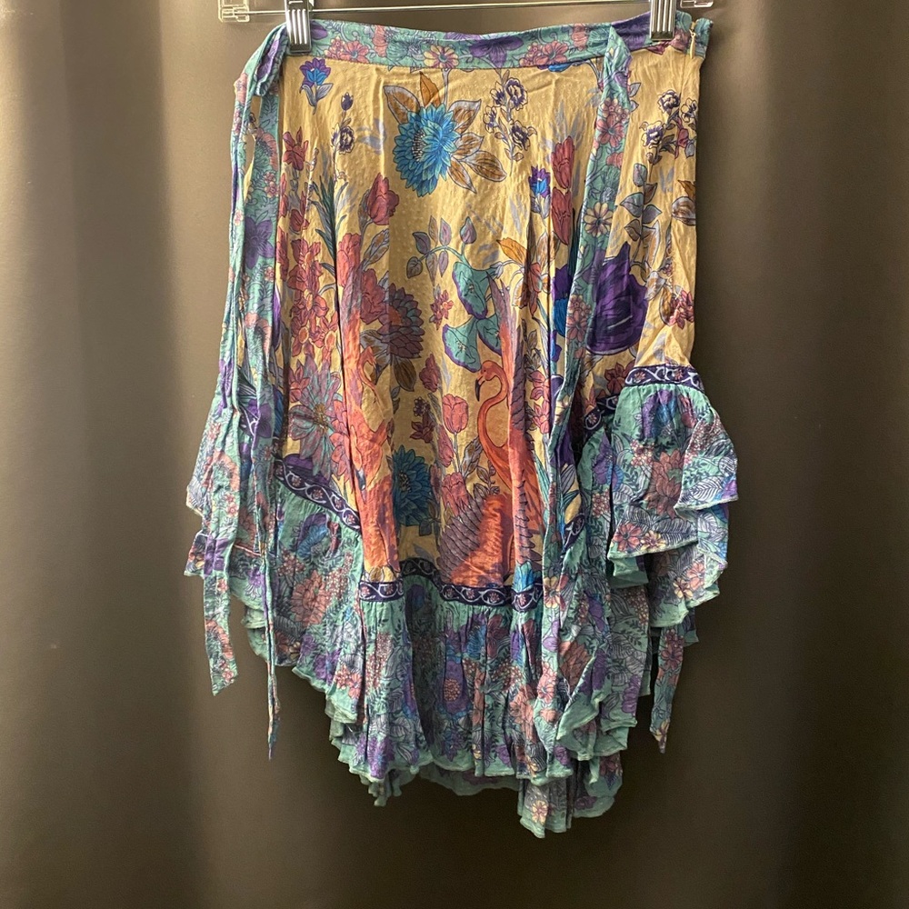 Spell skirt